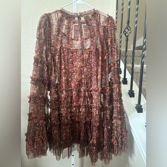 FLORAL PRINT LONG
FLARE SLEEVE MESH A-LINE DRESS size 4 NWOT - Picture 5 of 7